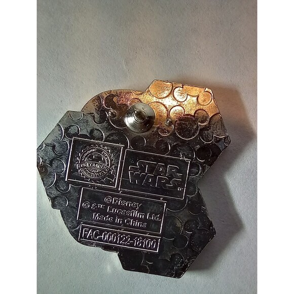 Disney Star Wars Stormtrooper Enamel Pin - Hans Booster Pack - 2018 - - Picture 2 of 2